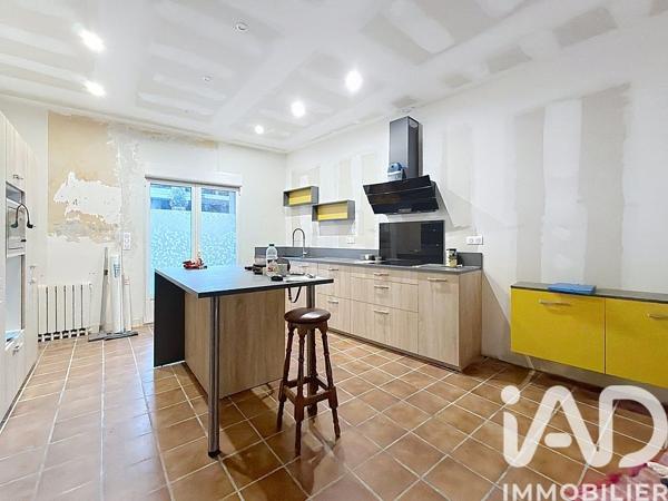 Maison à vendre 5 pièces 145 m² Armissan
