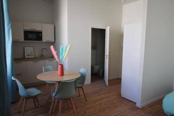 Appartement 1 pièce - 44000 Nantes -  VIARME