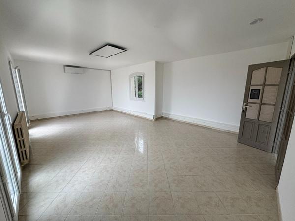 Bureaux  en location  à Lucciana 1 pièce(s)