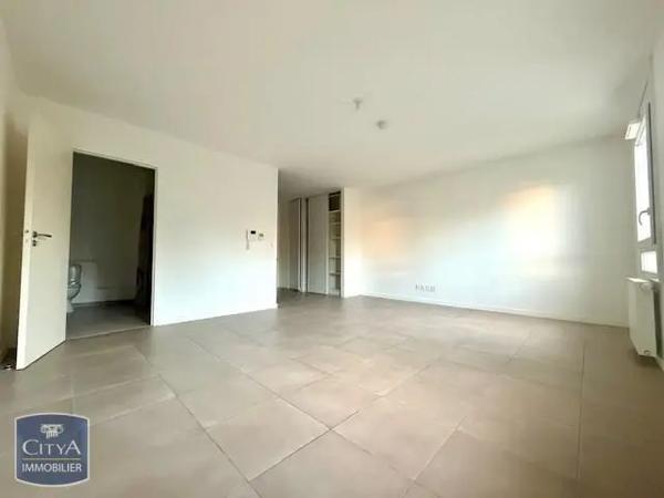 Appartement à louer 1 pièce 36.21m²