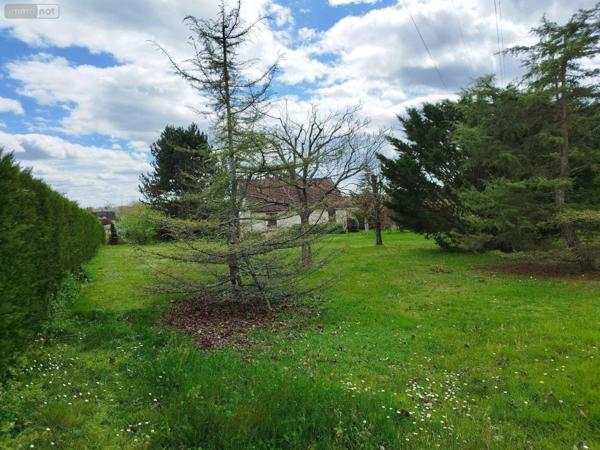 Maison à vendre à Montgivray dans l'Indre (36400), ref : 2407