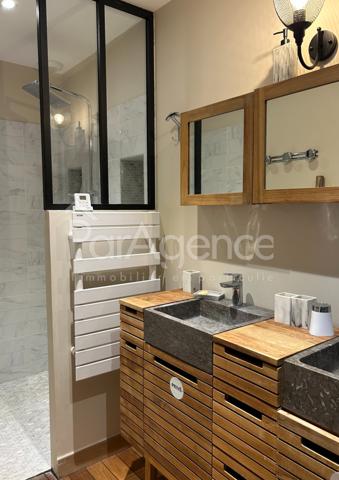 Maison avec piscine chauffée et jardin Saint-Palais-sur-Me