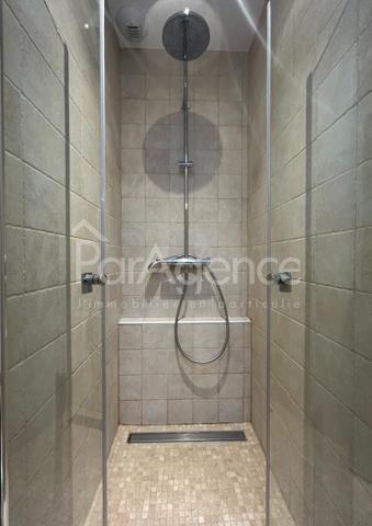 Maison avec piscine chauffée et jardin Saint-Palais-sur-Me