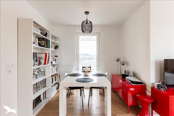 Appartement à vendre |  Clichy |  4 pièces | 84 m²