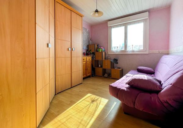 Maison à NEUVILLE-SUR-SARTHE, 72190 - 5 pièces 116m²