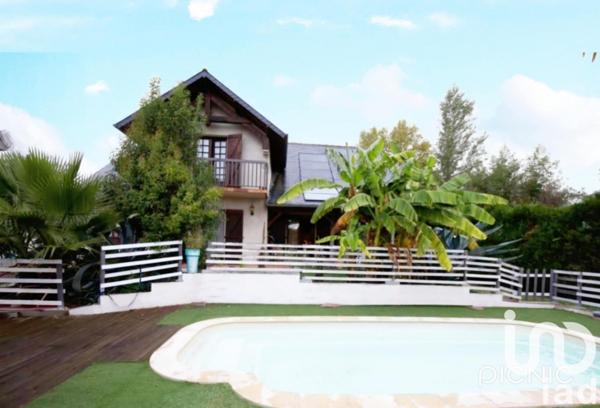 Maison 6 pièces de 148 m² à Soues (65430)