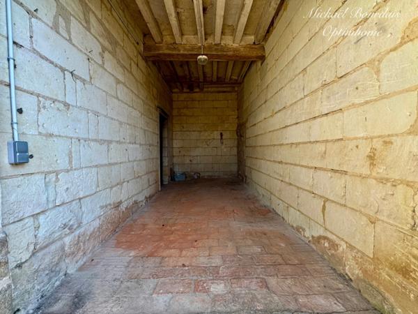 Maison familiale de caractère – 208 m² habitables – Dépendances + 300 m² – Les Bois d’Anjou (49250)