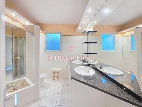 Maison à vendre 4 pièces de 102 m²