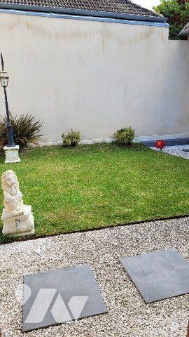 Fond instituté de Beauté, Aubigny-Sur-Nère