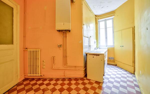 Appartement à vendre    4 pièces • 76,32 m2 Paris 13