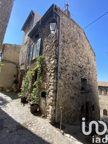 Maison de village 5 pièces de 105 m² à Cagnes-sur-Mer (06800)