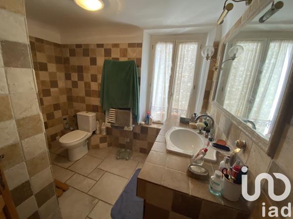 Maison de village 5 pièces de 105 m² à Cagnes-sur-Mer (06800)