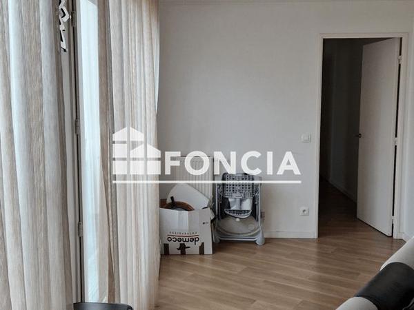 Location Appartement 5 pièces 100.78 m² - 154 BOULEVARD FÉLIX FAURE Aubervilliers 93300