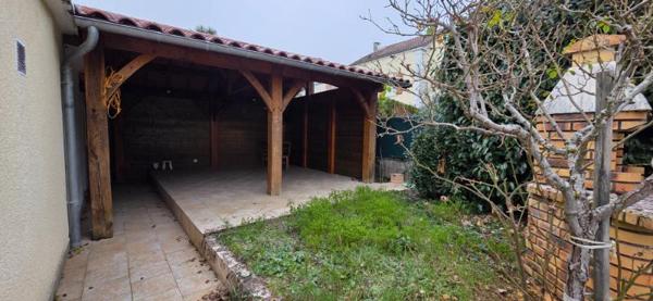 Maison de ville avec garage