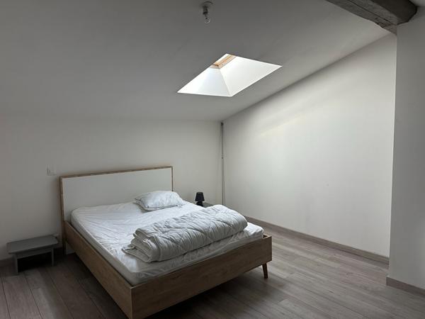 ROCHEFORT Hyper-centre : Élégance et charme au coeur d'un hôtel particulier