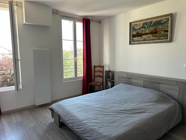 ROCHEFORT Hyper-centre : Élégance et charme au coeur d'un hôtel particulier