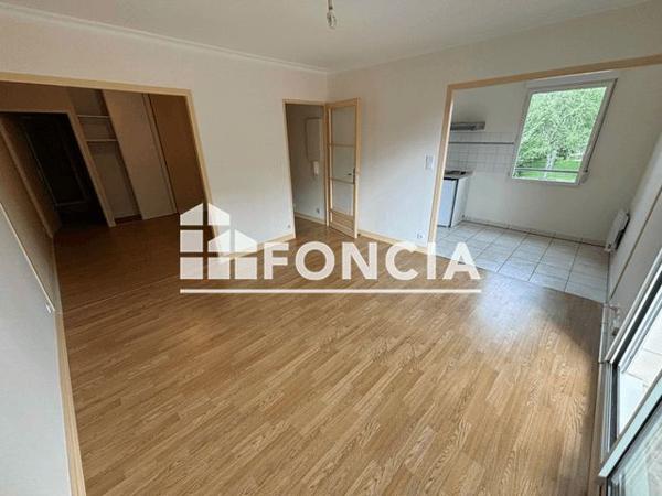 Location Appartement 2 pièces 39.14 m² - 40 RUE VICTOR HUGO Saint Cyr Sur Loire 37540