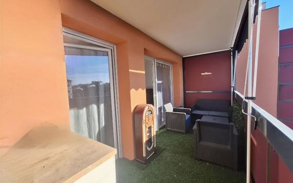 Appartement à vendre    2 pièces • 39,29 m2 Vénissieux