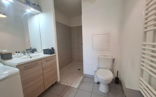 Appartement à vendre    2 pièces • 39,29 m2 Vénissieux