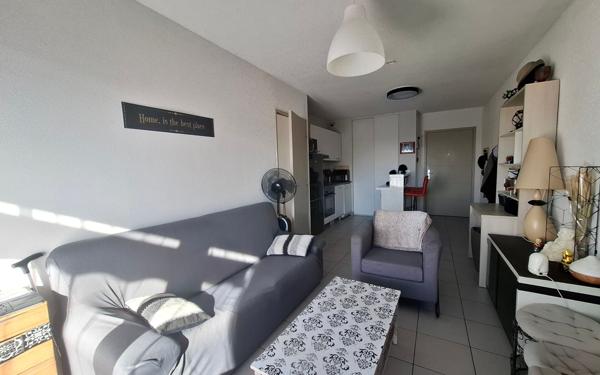 Appartement à vendre    2 pièces • 39,29 m2 Vénissieux