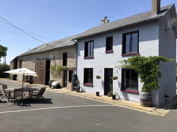 Une grande maison originale et fabuleuse, idéalement située à la campagne
