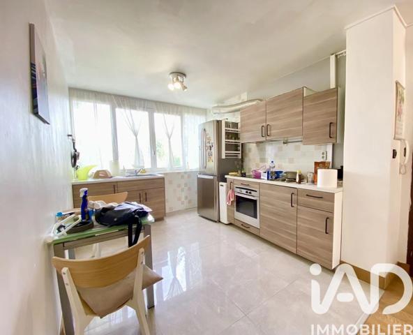 Appartement à vendre 4 pièces 55 m² Fontenay-le-Fleury