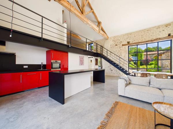 Superbe propriété de cinq chambres et maison d'amis