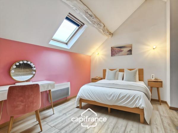 Longère rénovée 4p 93m², 2 suites, jardin à VILLEMARECHAL (77)