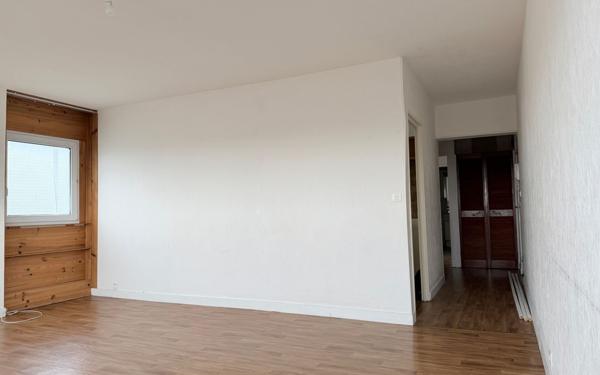 Appartement à vendre    3 pièces • 63 m2 Mons-en-Baroeul