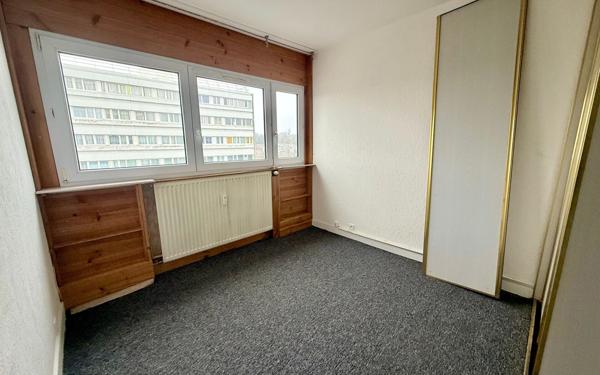 Appartement à vendre    3 pièces • 63 m2 Mons-en-Baroeul