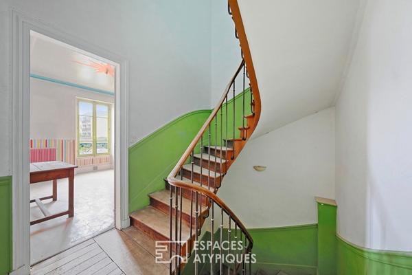 Appartement en duplex à rénover avec parc commun