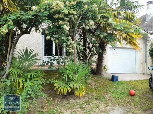 Maison à louer 6 pièces 172.86m² Pau (64000)