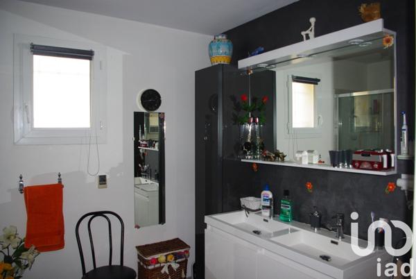 Maison à vendre 4 pièces 87 m² Mèze