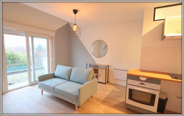 Dpt Essonne (91), à louer SAINTE GENEVIEVE DES BOIS appartement T2 de 38m²