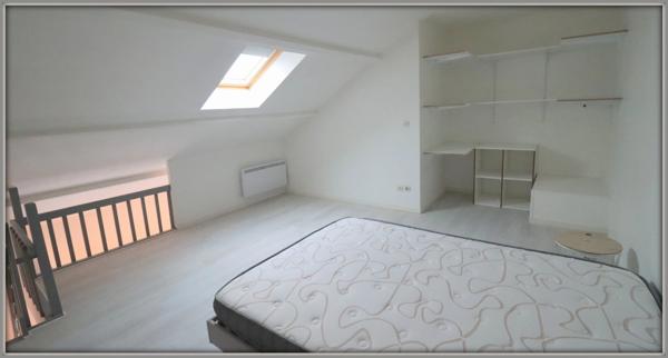 Dpt Essonne (91), à louer SAINTE GENEVIEVE DES BOIS appartement T2 de 38m²