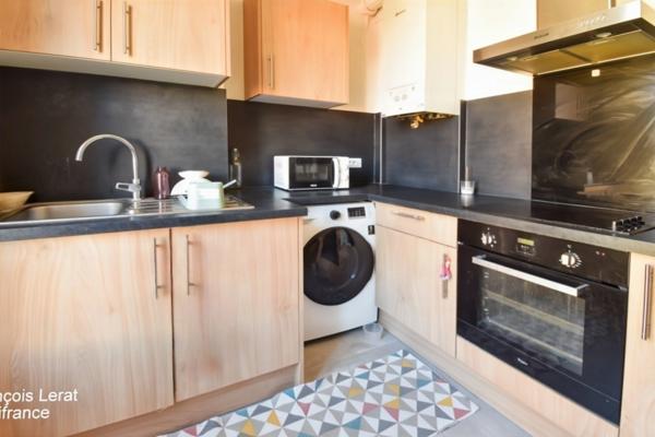 Appartement à vendre rénové 2 pièces ENGHIEN LES BAINS (95) - 45,94 m2 - Proche de la Gare de la barre d'Ormosson - 239 000 € honoraires d'agence inclus