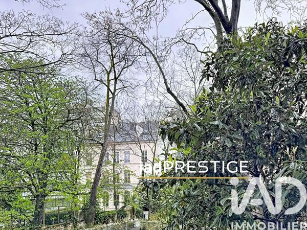 Appartement à vendre 5 pièces 143,59 m² Paris 8