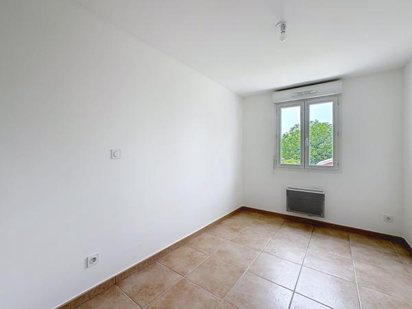 Reyrieux (01600) REYRIEUX: Maison de 2013 4 ch dt 1 pp terrain=462m²