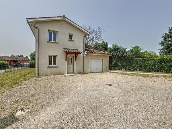 Reyrieux (01600) REYRIEUX: Maison de 2013 4 ch dt 1 pp terrain=462m²