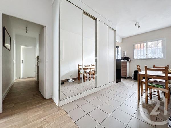 Appartement T3 à vendre  3 pièces - 76,82 m2 MONTREUIL - 93