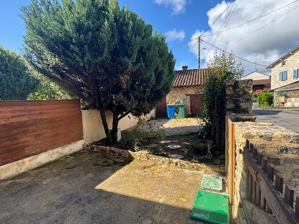 Maison familiale avec 3 chambres et espace mansardé polyvalent ? Garantie Visale exigée