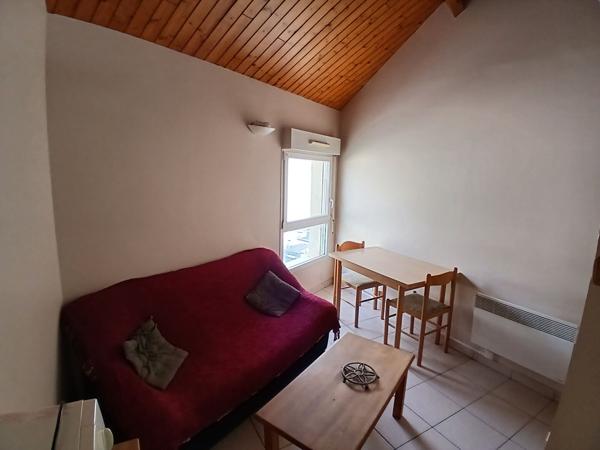 LOCATION STUDIO - 1er ETAGE - BLOIS