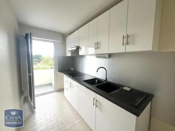 Appartement à louer 3 pièces 62.53m² Mérignac (33700)