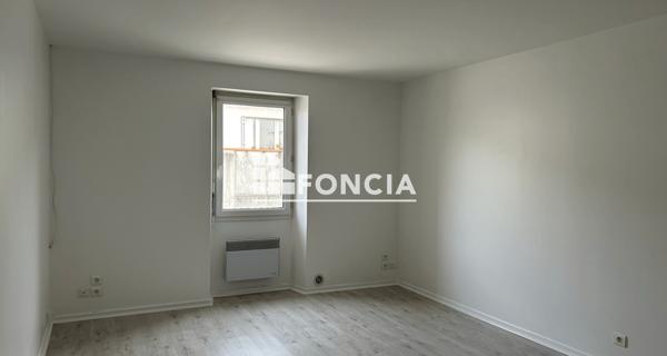 Location Appartement 3 pièces 53.26 m² - Castres 81100