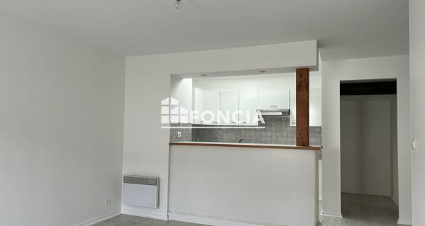 Location Appartement 3 pièces 53.26 m² - Castres 81100