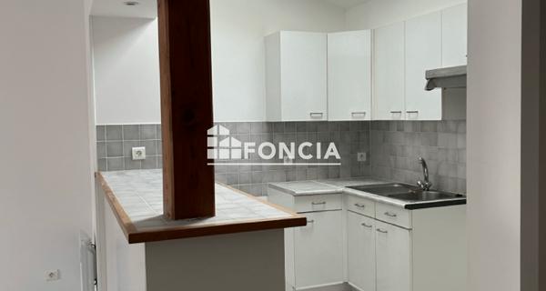 Location Appartement 3 pièces 53.26 m² - Castres 81100