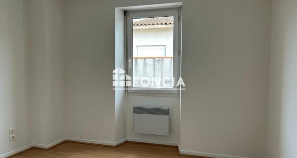 Location Appartement 3 pièces 53.26 m² - Castres 81100
