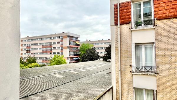 2 pièces 33 m2 Rue des Bois