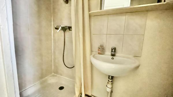 2 pièces 33 m2 Rue des Bois