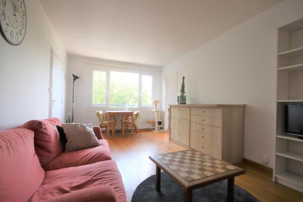 A LOUER : T1 à MARCQ EN BAROEUL • avenue de la République - SAINT MAUR • 762 € CC • Réf. 00662-001